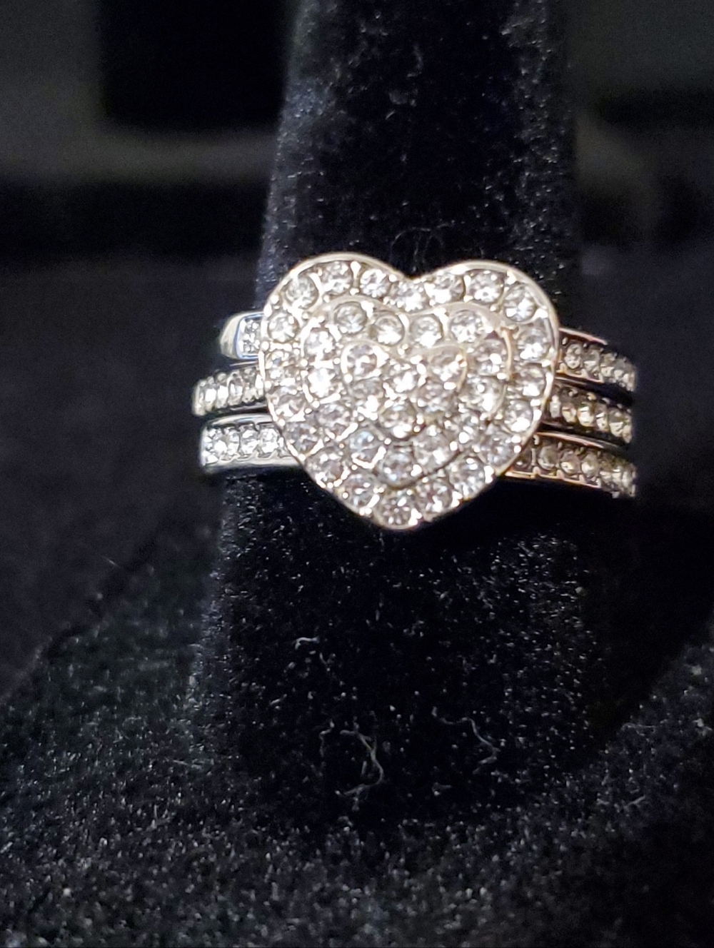 New 9 Grand Pave A Heart Three-piece Stack Ring Set 10 Mm Size 7